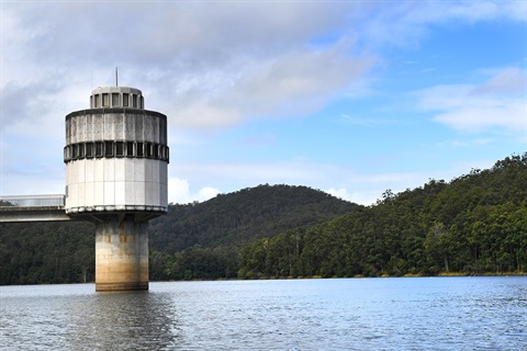 Clarrie Hall Dam tower and water