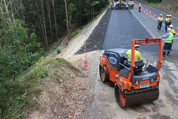 Tweed Valley Way - Asphalt paving