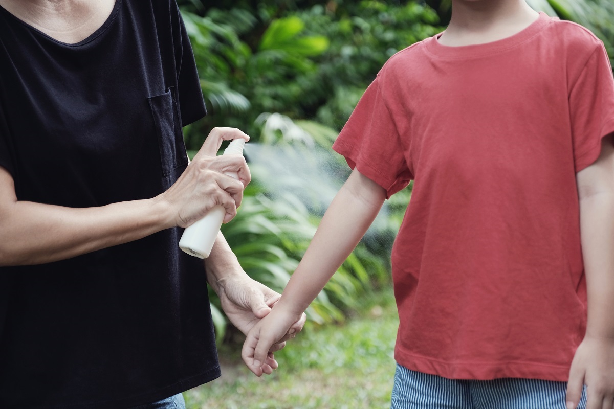 spraying-insect-repellent.jpg